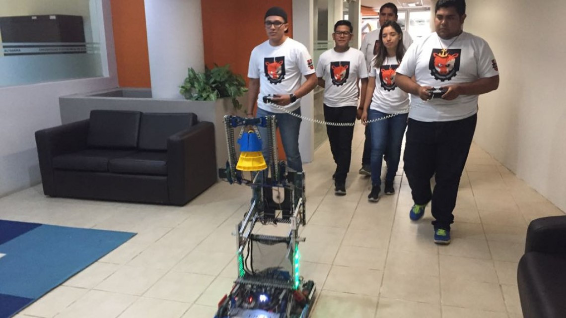 Necesario incorporar robótica en un mayor número de carreras