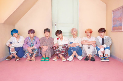BTS alcanza a the Beatles en el Billboard 200