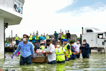 Voluntariado DIF lleva ayuda a familias damnificadas por Hanna