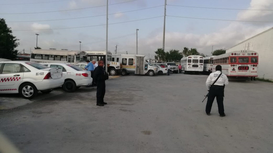 Policía Estatal realiza operativo en contra de taxis y peseras en Matamoros