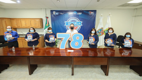 Entrega "Escuela Digna" más equipamiento: Rivas