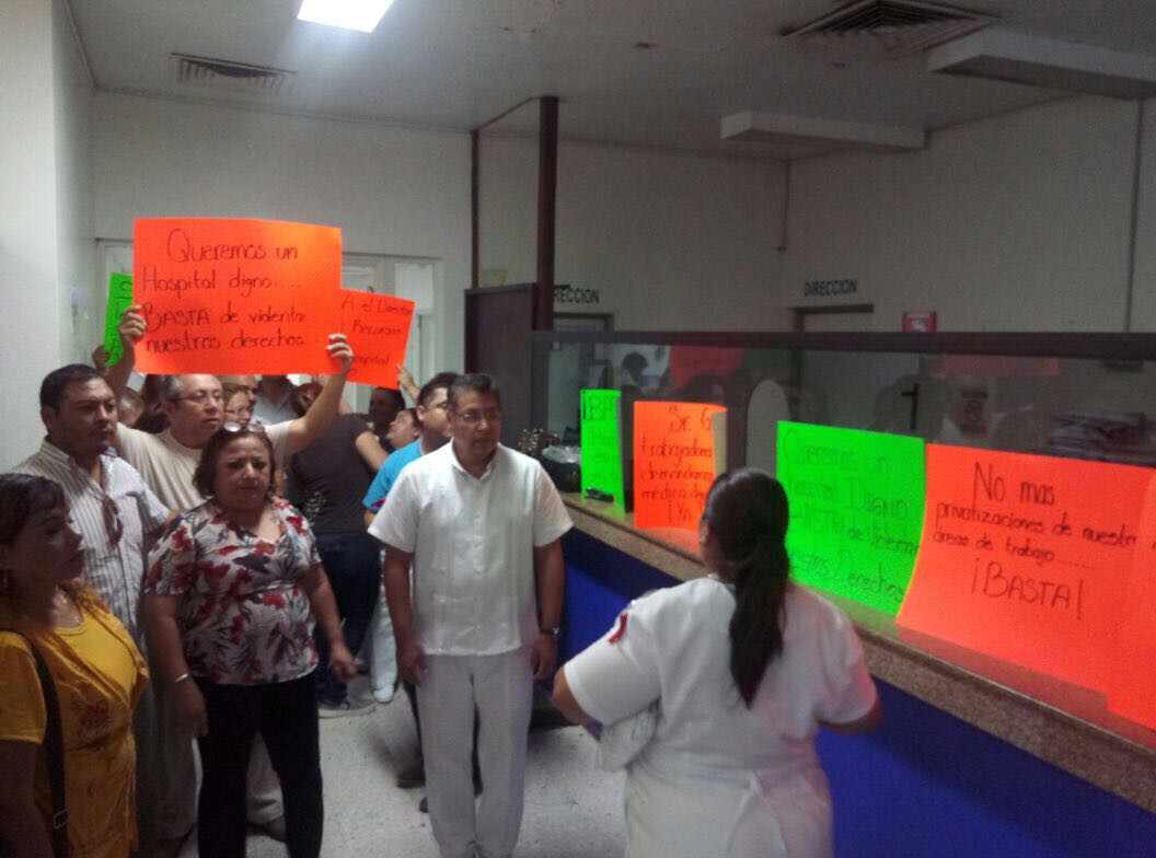Empleados del Hospital Civil de Madero toman las instalaciones en protesta