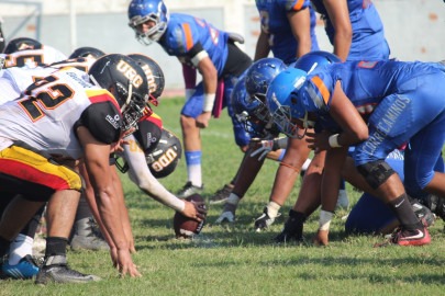 Correcaminos UAT Victoria vapuleó 43-30 a Leones Negros