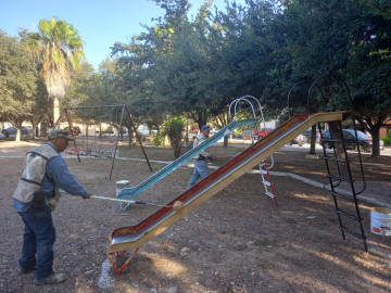 Rehabilitan juegos infantiles 