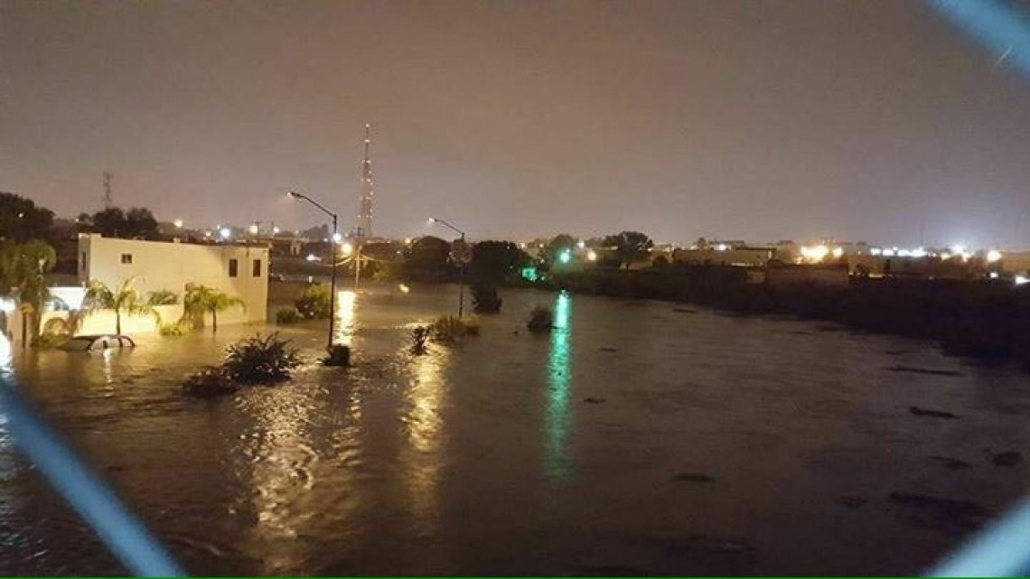 Lluvia deja inundaciones severas en Nuevo Laredo