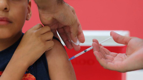 Proximo mes iniciará en Nuevo Laredo la vacunación contra el VPH para varones de 9 a 16