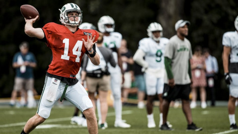 Sam Darnold llega a acuerdo con los Jets de Nueva York