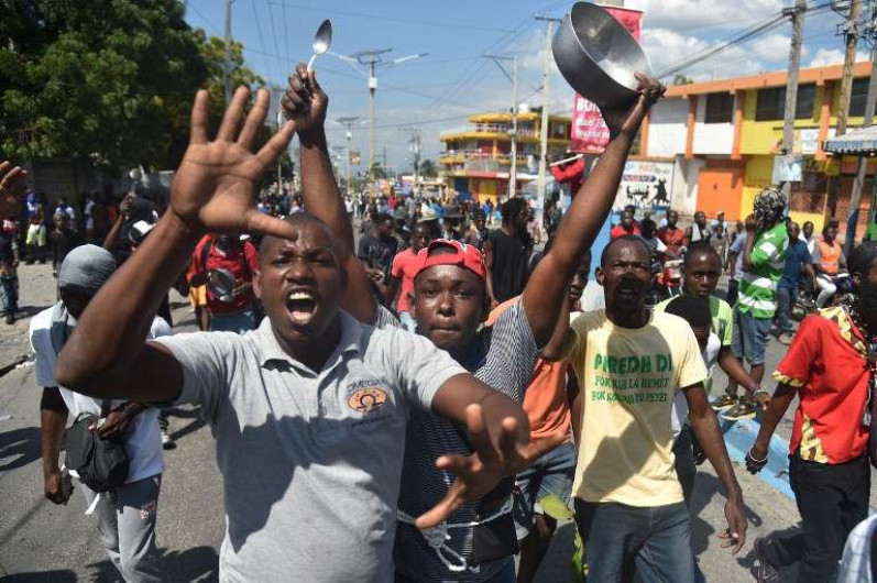 Protestas en Haití en contra del presidente Moise dejan cuatro muertos