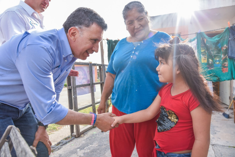 Sigue Manuel Canales el ejemplo de su padre