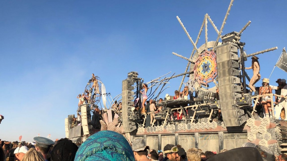 Así se resolvió el problema de sobrepoblación en el festival Burning Man