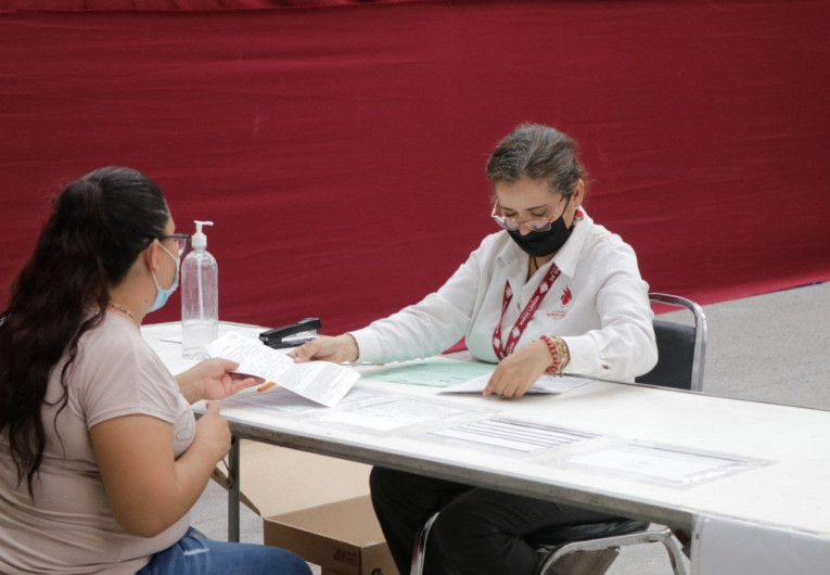 Padres de familia que no han firmado el contrato de la beca aún pueden hacerlo 