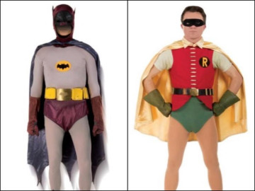Subastan disfraces originales de Batman y Robin