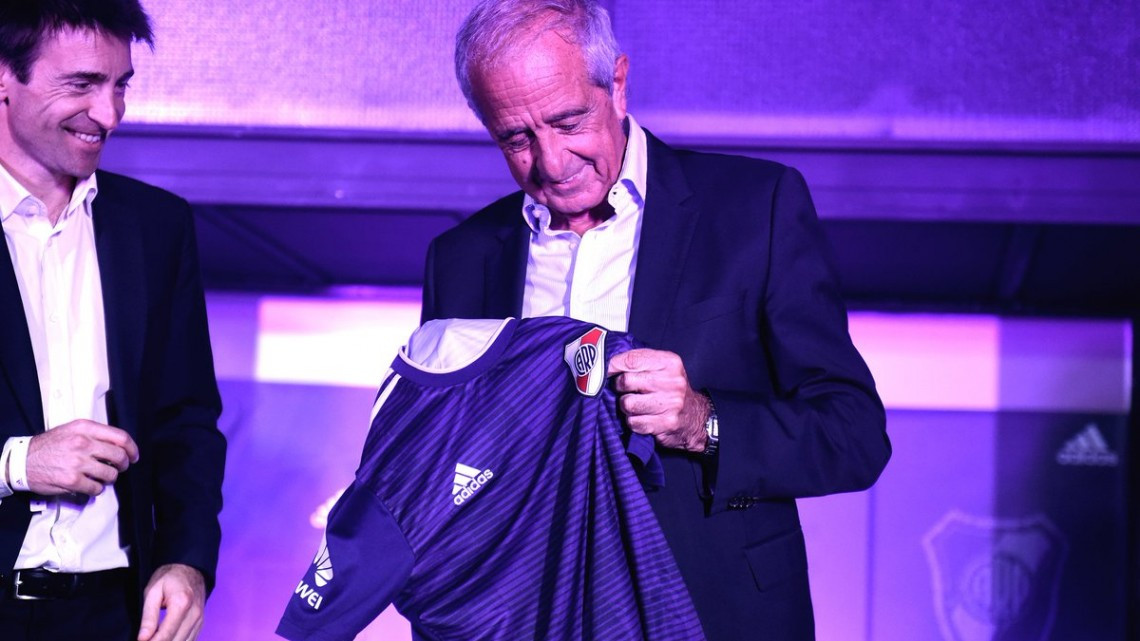 Esta es la nueva camiseta violeta de River