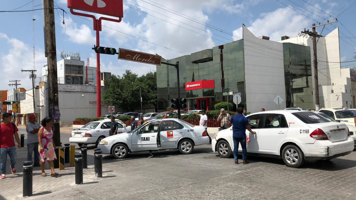 Operativo contra taxis desata jornada violenta en Matamoros