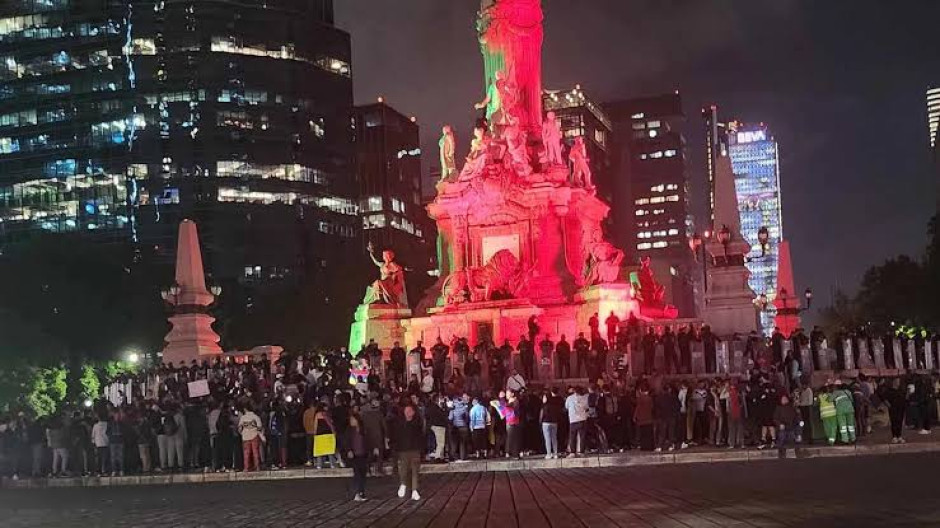 Venezolanos protestan en Ángel de la Independencia contra gobierno de Maduro