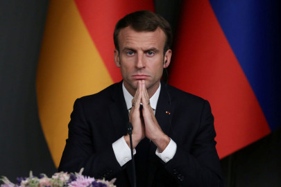 Macron no asistirá a toma de AMLO: Ebrard