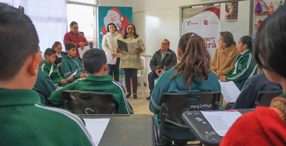 Realizan Maratón por la Lectura en el Día Internacional de la Educación