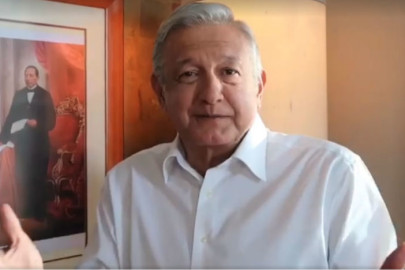 AMLO califica de “pelele y títere del PRI” a Meade
