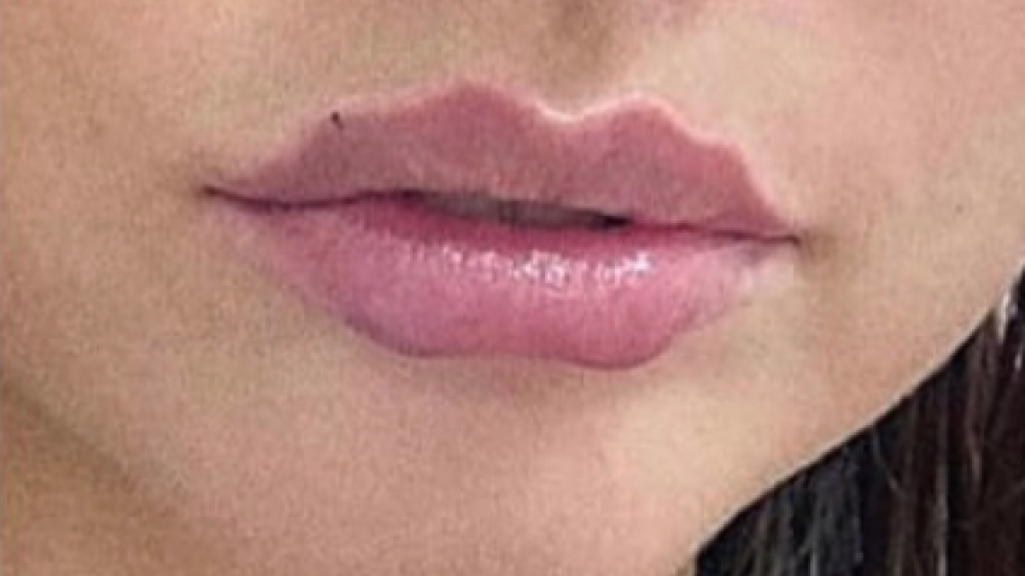 ¿Te atreverías a hacértelos? Llegan los “labios del diablo”, la nueva moda en redes