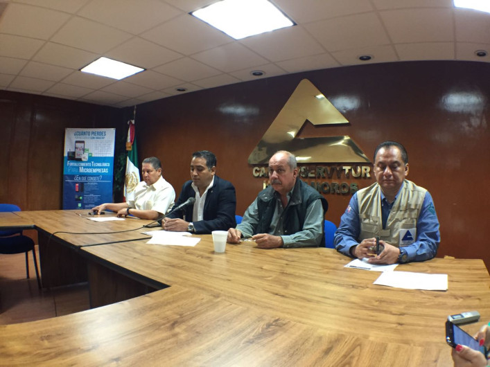 Empresarios piden que despierte la secretaria de turismo