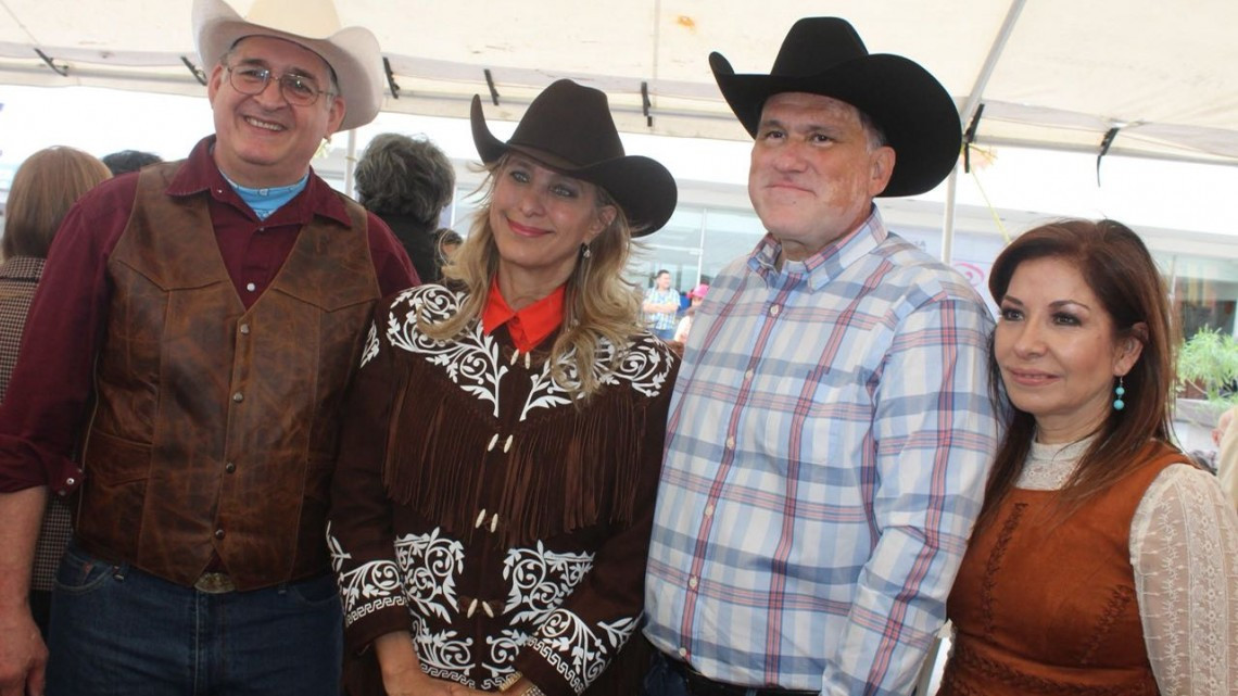 Con tradicional abrazo, refuerzan lazos entre Reynosa Tamaulipas e Hidalgo Texas