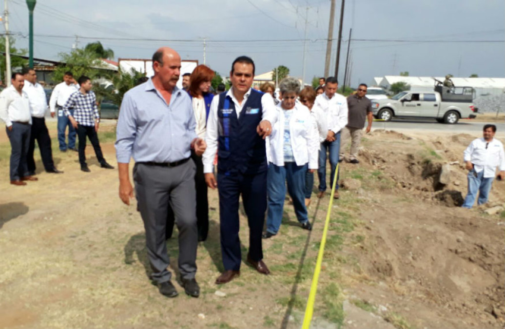 Supervisa alcalde de Nuevo Laredo obras de repavimentación