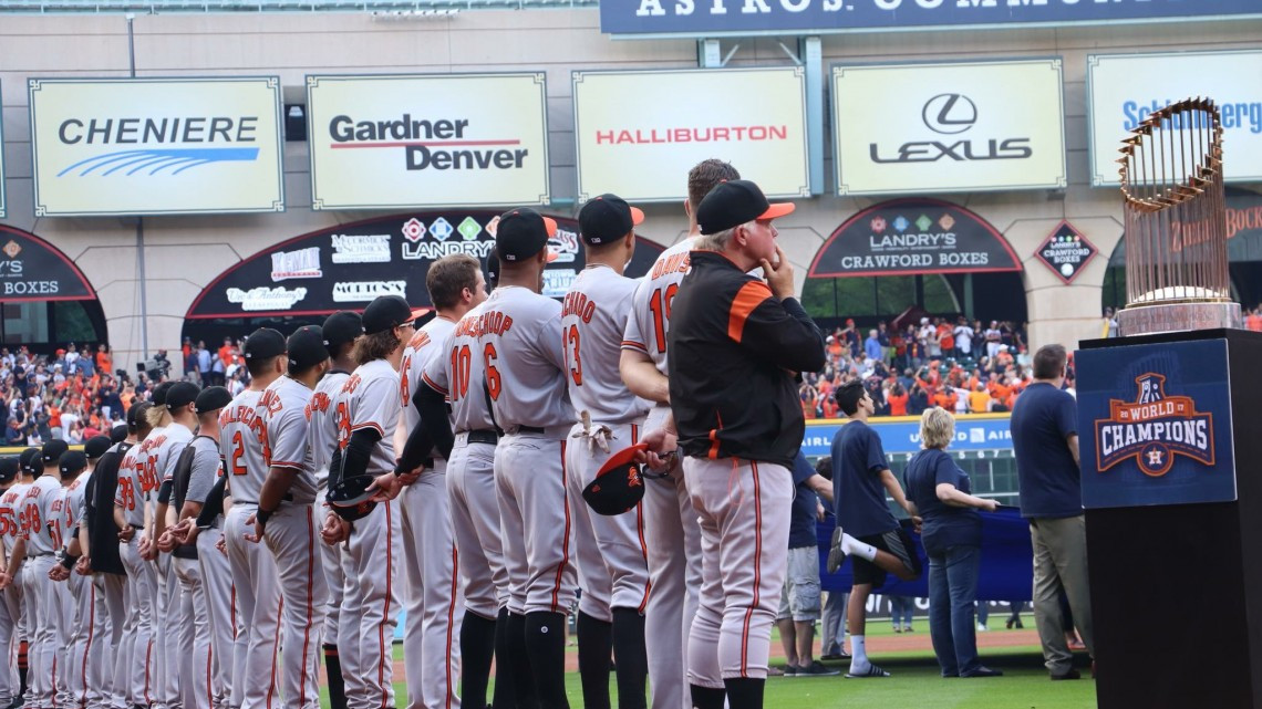 Astros arranca con victoria la defensa de su titulo