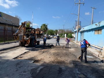 Avance acelerado en bacheo beneficia a toda la ciudad 