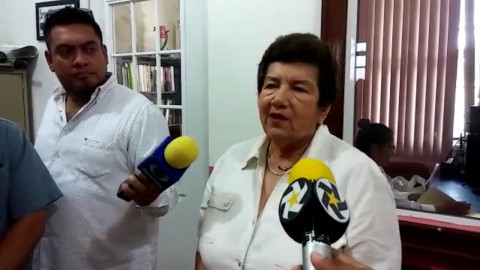 Entrega Alcaldesa computadoras en la Enrique Rebsamen