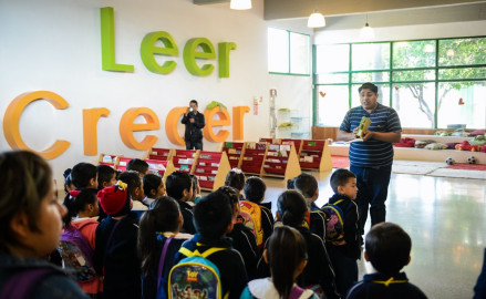 Invitan a niños a participar en campamento Alicia en el País de las Palabras