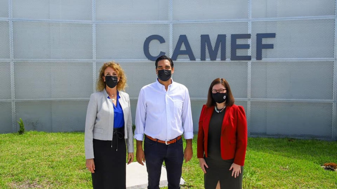 Recibe Carlos Peña visita de Cónsules de EEUU en nuevo CAMEF