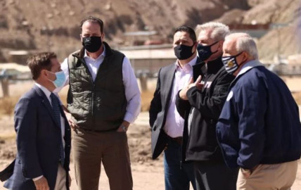 Tras aumento de migrantes, legisladores republicanos visitan El Paso, Tx