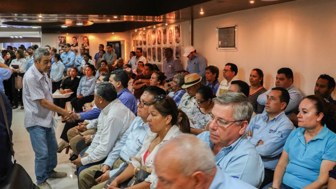 Rinde protesta Adolfo Ortiz Como Presidente de Ciudad Madero