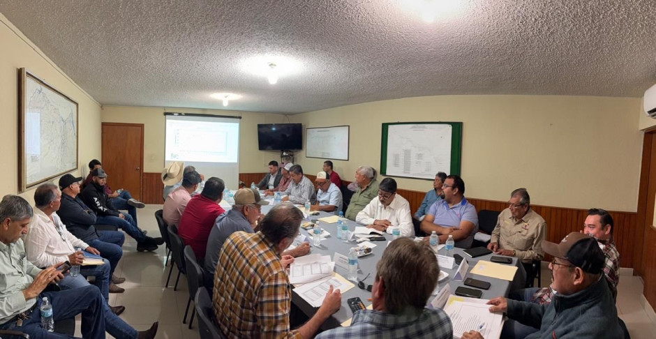 Participa SRH en reunión del Comité Hidráulico del Distrito de Riego 026 en Díaz Ordaz