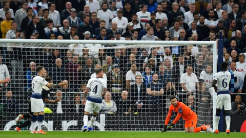 Ajax pega como visitante en la semifinal de ida de la Champions League