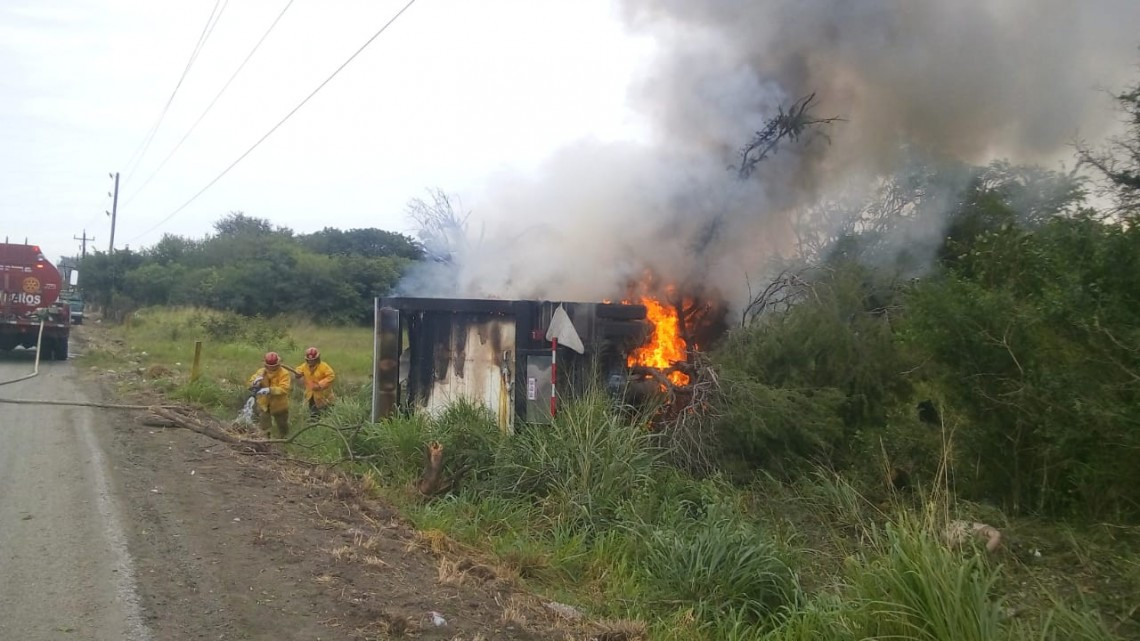 Joven conductor salva la vida milagrosamente