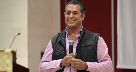 El Bronco financiará campaña mediante la venta de animales y cosechas