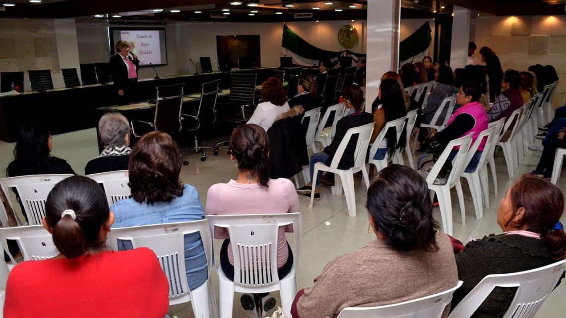 Concientizan a Mujeres Maderenses sobre el Cuidado de la Salud