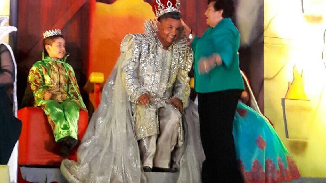 Coronan a Moguis I como el Rey de la Alegría del Carnaval Tampico 2017