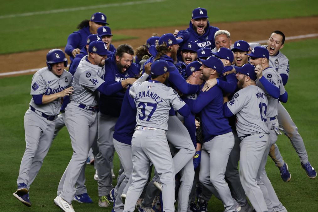 ¡Campeones! Dodgers se coronan en la Serie Mundial 2024 al superar a los Yankees 
