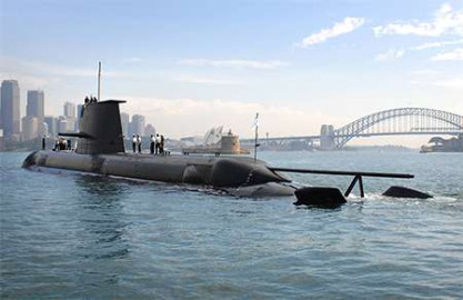 Firma Francia millonario contrato para construir submarinos a Australia