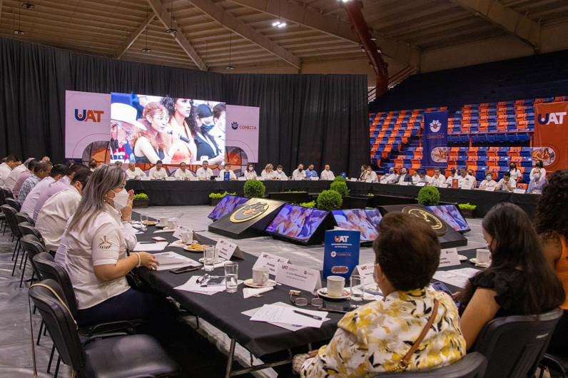 Inicia la UAT el encuentro Conecta con los sectores de la sociedad 