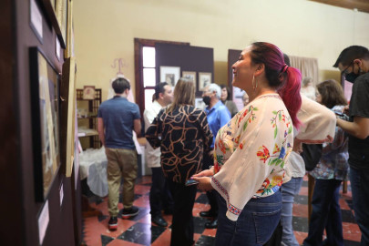 Inauguran exposición de bodas antiguas en Archivo General "Juan E. Richter" 