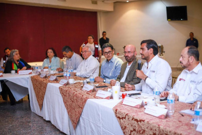Recibió Alcalde Carlos Peña Ortiz a representantes de CNA y CEAT en Mesa de Trabajo