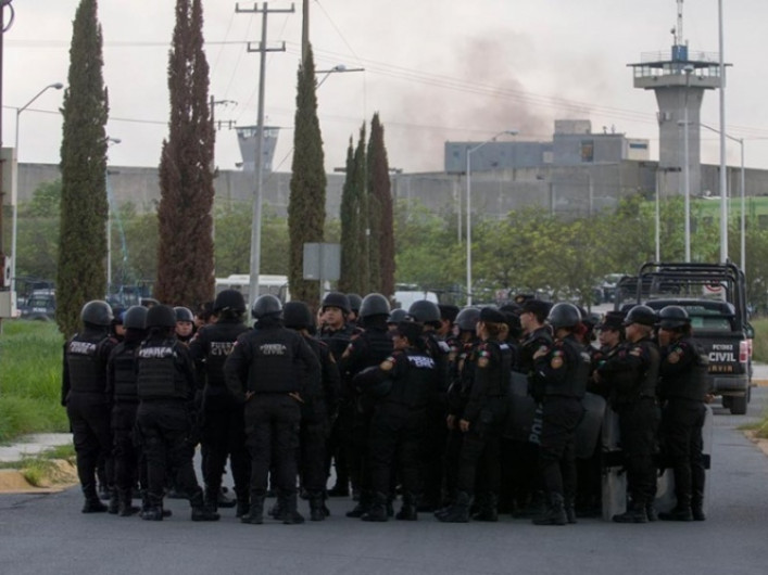 Distracciones del Bronco provocaron motín: PAN