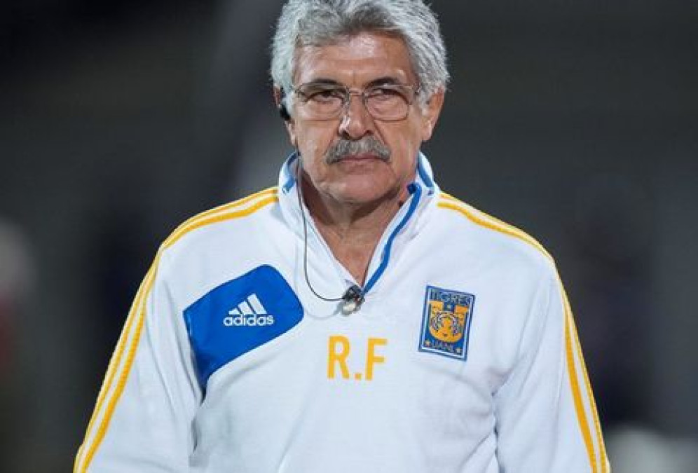 Multan a Tigres y a "Tuca" Ferretti por pelea en estadio de Luis "Pirata 