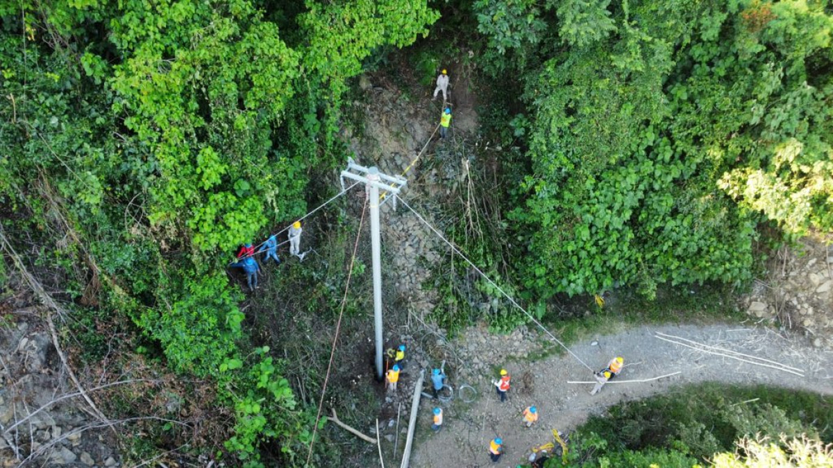 CFE restablece al 100% el suministro eléctrico en cinco estados afectados por las lluvias
