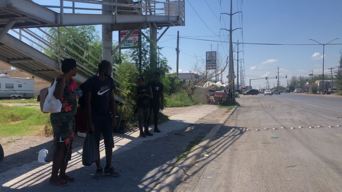 Se solidarizan con migrantes en su paso por Reynosa
