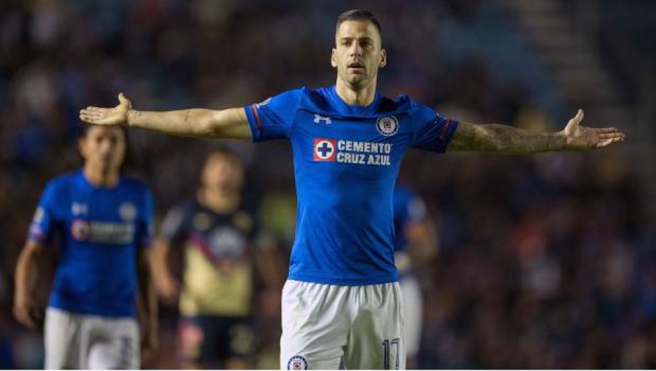 Edgar Méndez 6 meses fuera por presunto escupitajo