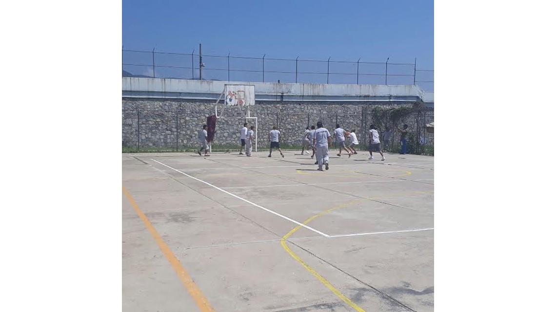 Llevan a cabo "Primer Torneo Deportivo Interfamiliar" en el Cedes Victoria